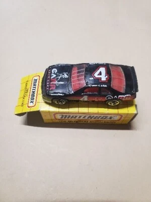 1993 MATCHBOX SUPERFAST MB 7 FORD T-BIRD STOCK CAR 4 CARR NEW IN BOX - Image 1 of 4