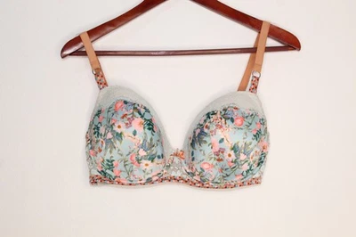 Victoria's Secret Dream Angel Bra 34DDD Green Floral Lace Push Up Padded Unwired - Image 1 of 4
