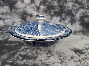 Cuenco para servir verduras cubierto Liberty Blue Ironstone Boston Tea Party 9,25" - Imagen 1 de 18