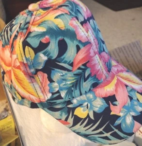 Sombrero de tema tropical Karma - Imagen 1 de 13