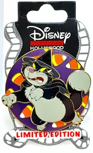 Prendedor comercial Disney Studio Store Hollywood - Lucifer como bruja con maíz dulce - Imagen 1 de 4