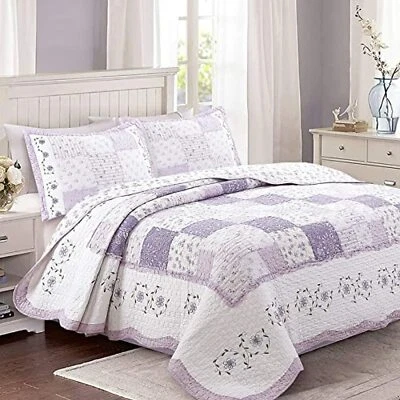 Lavender Patchwork Scallop Edge Reversible Twin to Double Quilt Pillow Sham - Image 1 of 3