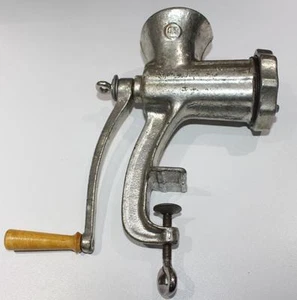 Large Vintage Mincer ~ Made in England - Bild 1 von 1