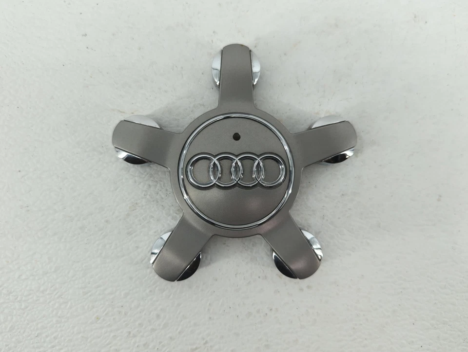 Tapa central llanta Audi A3 2020 U0YPS Foto 1 de 4