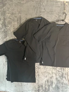Medelita Herren schwarz Apex V-Ausschnitt Peeling Top Größe Medium - Bild 1 von 8