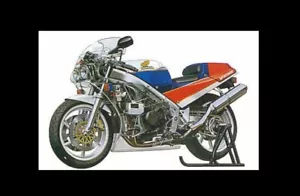 Tamiya - 14057 - Honda VFR750R (RC30) - 1:12 - @ - Foto 1 di 1