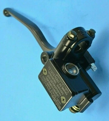 5/8 Bore Brake Master Cylinder For Kawasaki KZ750KZ900KZ1000KZ1300 Twin DualDisc - Image 1 of 3