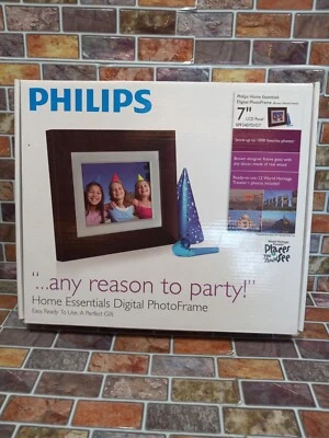 Philips Digital Photo Frame 7" LCD Panel SPF3407D/G7 Brown Wood Frame 1000pics - Image 1 of 4