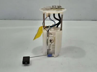 Conjunto de bomba de combustible Toyota Sequoia 2008-2022 5,7 L OEM 770200C082 Foto 1 de 4