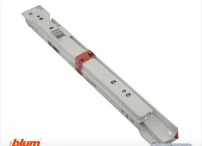 GUIDE A RULLI BLUM PER CASSETTI COMPLETO IN LEGNO PORTATA 30 KG(DX+SX) - Immagine 1 di 3