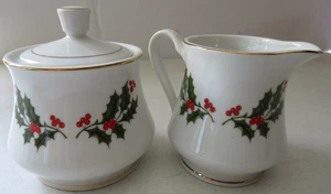 Kashima Christmas Agrifoglio Fine Porcellana Giappone Creamer e Zuccheriera con Coperchio - Foto 1 di 16