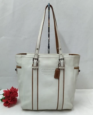 Bolso de Mano Coach Legacy Cuero Blanco Doble Asas Cremallera - De Colección Foto 1 de 4