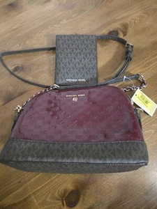 JET SET Charm Dark Berry Crossbody 24" Strap Drop Michael KORS & Passport Wallet - Picture 1 of 14