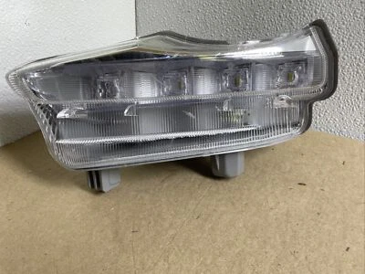 Левая противотуманная фара от оригинального производителя для Toyota Highlander 2016 2017 2018 годов выпуска левая со стороны водителя левая - Изображение 1 из 4