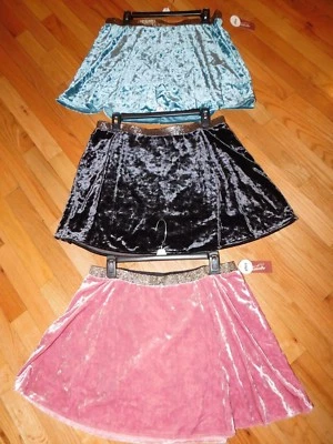 Arizona, talla grande para niñas, nuevas con etiquetas, faldas de terciopelo triturado, 14,5/16,5, 18,5, 20,5 pulgadas  Foto 1 de 4