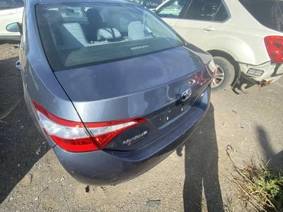 Used Deck Lid fits: 2014 Toyota Corolla w/o spoiler w/rear view camera conventio Foto 1 de 4