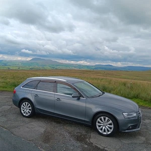 2012 Audi A4 Avant 2.0T Petrol s tronic 5dr tfsi Estate Quattro - Picture 1 of 10