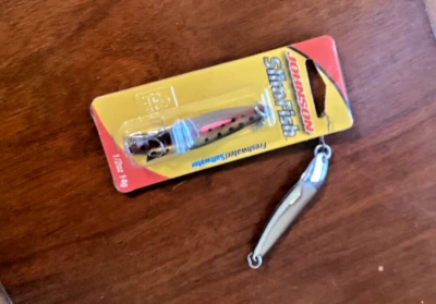 TWO (2) 1/2 Ounce Spoons Luhr Jensen Krocodile & Johnson Slimfish - Image 1 of 4