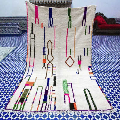 Alfombra bereber marroquí Azilal - Diseño abstracto - Rosas y negras 8,4 x 4,10 Foto 1 de 4