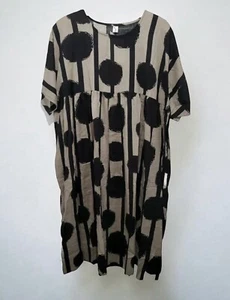 WeiWei Women's Short Sleeve Casual Dress Black & Tan Geometric Print Size XXL - Picture 1 of 4