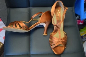 Dark tan satin Capezio Michelle BR63 ballroom latin dance shoes - size UK 2 - Picture 1 of 3