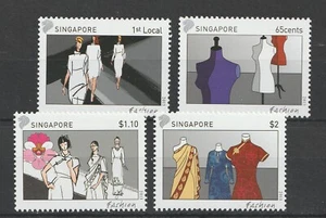 2013 Singapore Sc# 1640-3 - QEII, Fashion. MNH postage stamp set. - Picture 1 of 1