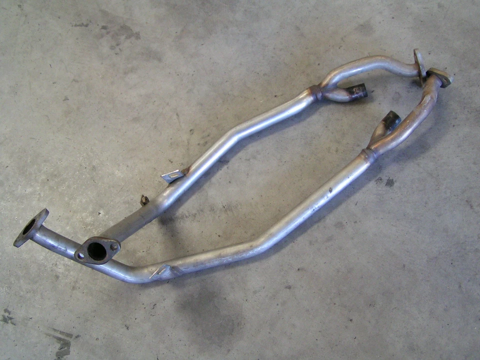 BMW E38 750iL E31 850Ci EMISSIONS CONTROL AIR INTAKE TUBE CYL.1-6 11721741313 - Изображение 1 из 4