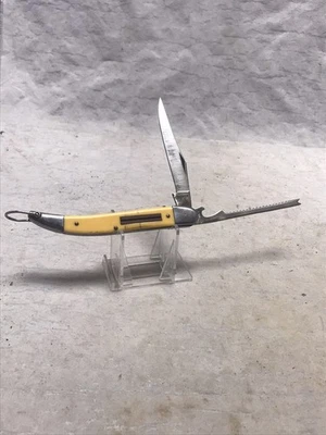 Monarch 2233 Scaler Japan Stainless Fish Knife Yellow Pocketknife - Image 1 of 4