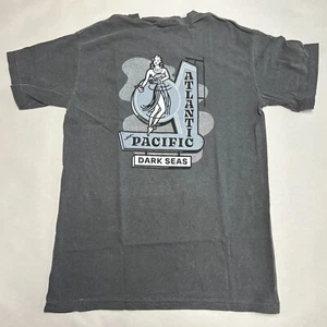 Dark Seas Men's Pigment T-Shirt Cocktails Faded Black Size S NWT Hula Pin Up - Picture 1 of 2