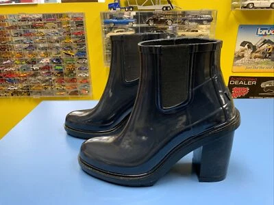 BOTA DE LLUVIA HUNTER CHELSA AZUL MARINO BLOQUE TACÓN ALTO TALLA 8 Foto 1 de 4