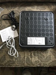 Ubee DOCSIS 3.0 WeMTA DVW32CB Cable Modem Wireless Router Gateway WiFi - Picture 1 of 8