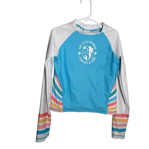 Disney Parks Die kleine Meerjungfrau Rash Guard Mädchen 7/8 blau Arielle Badeshirt - Bild 1 von 8