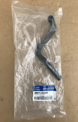Hyundai Headlamp Washer Hose - 986752W500 **Genuine New Sealed Hyundai OEM part - Image 1 of 4