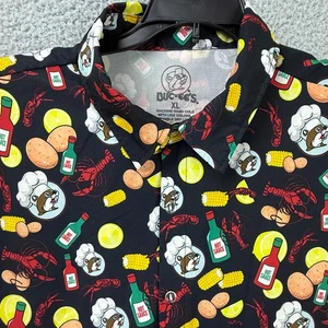 Bucees Shirt Herren XL schwarz Camp Cajun Langusten Hot Sauce All Over Print Fun Cook - Bild 1 von 10