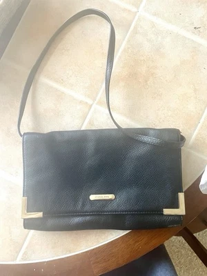Bolso de Mano/Hombro Convertible Michale Kors Beverly - Cuero Guijarro Negro Nuevo Foto 1 de 4