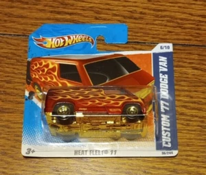 2010 Hot Wheels Custom '77 Dodge Van Heat Fleet 11 (short/international card) - Picture 1 of 4