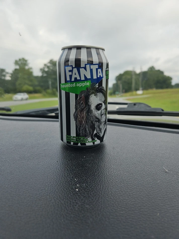 2025 FIVE NIGHTS AT FREDDY'S 2 LE FANTA FREDDY FAZBEAR 12oz CAN