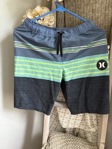 Hurley Boys Size 14/16 Swimming Board Shorts Trunks blue Black Stripe - Picture 1 of 6