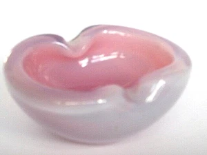 Murano Alabastro decotrative bowl Seguso era translucent opaline pink & white - Picture 1 of 10