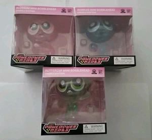Juego de 3 figuras Powerpuff Girls Blossom, Buttercup, Bubbles Sparkle Edition 2,5" - Imagen 1 de 9
