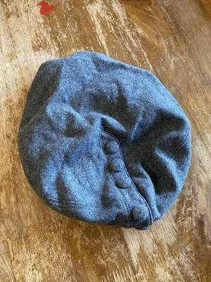 Шляпа берет шерстяная Liz Clairborne серая - Изображение 1 из 3