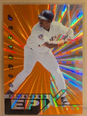 Pinnacle EPIX 1998 JUEGO NARANJA #9 Tony Gwynn Padres refractor patio inserto raro Foto 1 de 2