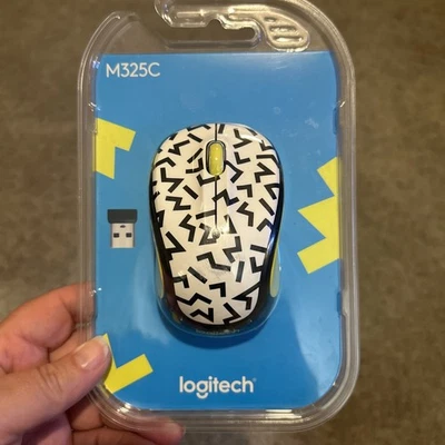 Logitech M325c Wireless Mouse ZIGZAG Neon Yellow,  Black  and White w Receiver - Image 1 of 4