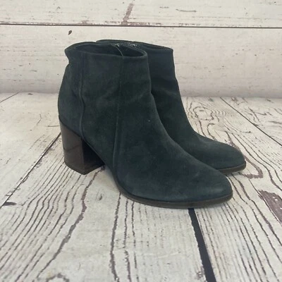 Alberto Fermani Boots Womens 38.5 EU 8US Green Suede Zip Ankle Booties Italy - Image 1 of 4