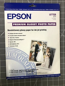 Epson Premium Glossy Photo Paper 8.5" x 11" 20 sheets - Picture 1 of 2