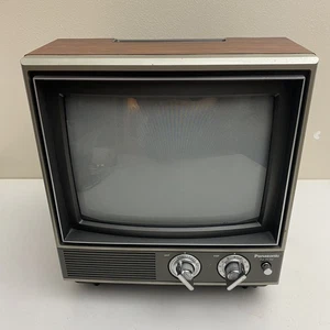 1982 80s Panasonic Vintage Retro Gaming Color TV CT-1110B Wood Grain Japan - Picture 1 of 8