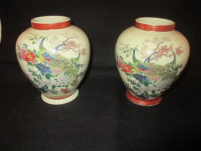 ¡Lote de (2) Jarrones Japoneses SATSUMA Vintage de 6" con Diseño de Pavo Real!   Foto 1 de 4