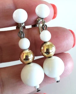 Vtg Japan Chalk White Milk Glass & Gold Bead Dangle Screw Back Earrings 1.75" - Picture 1 of 7