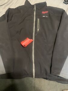 milwaukee m12 heated jacket 2xl