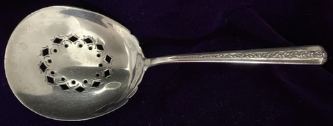 Towle Sterling Flatware, Rambler Rose, Nut Spoon, 4 7/8 inches Cover
